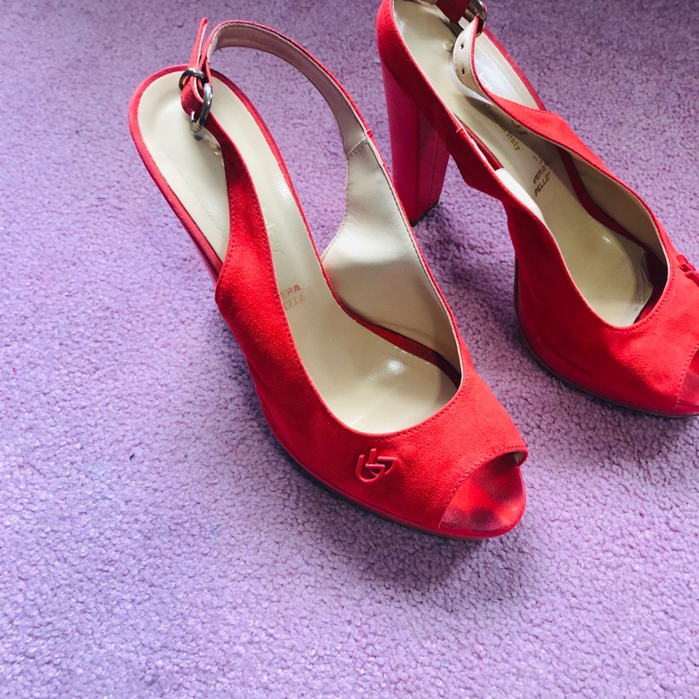 Orange Platform Pump - image 2